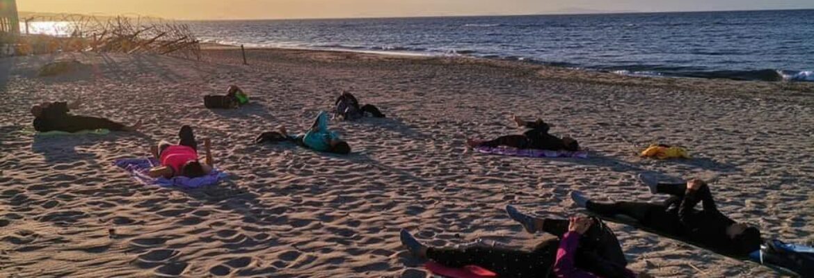 Yoga al tramonto a Platamona
